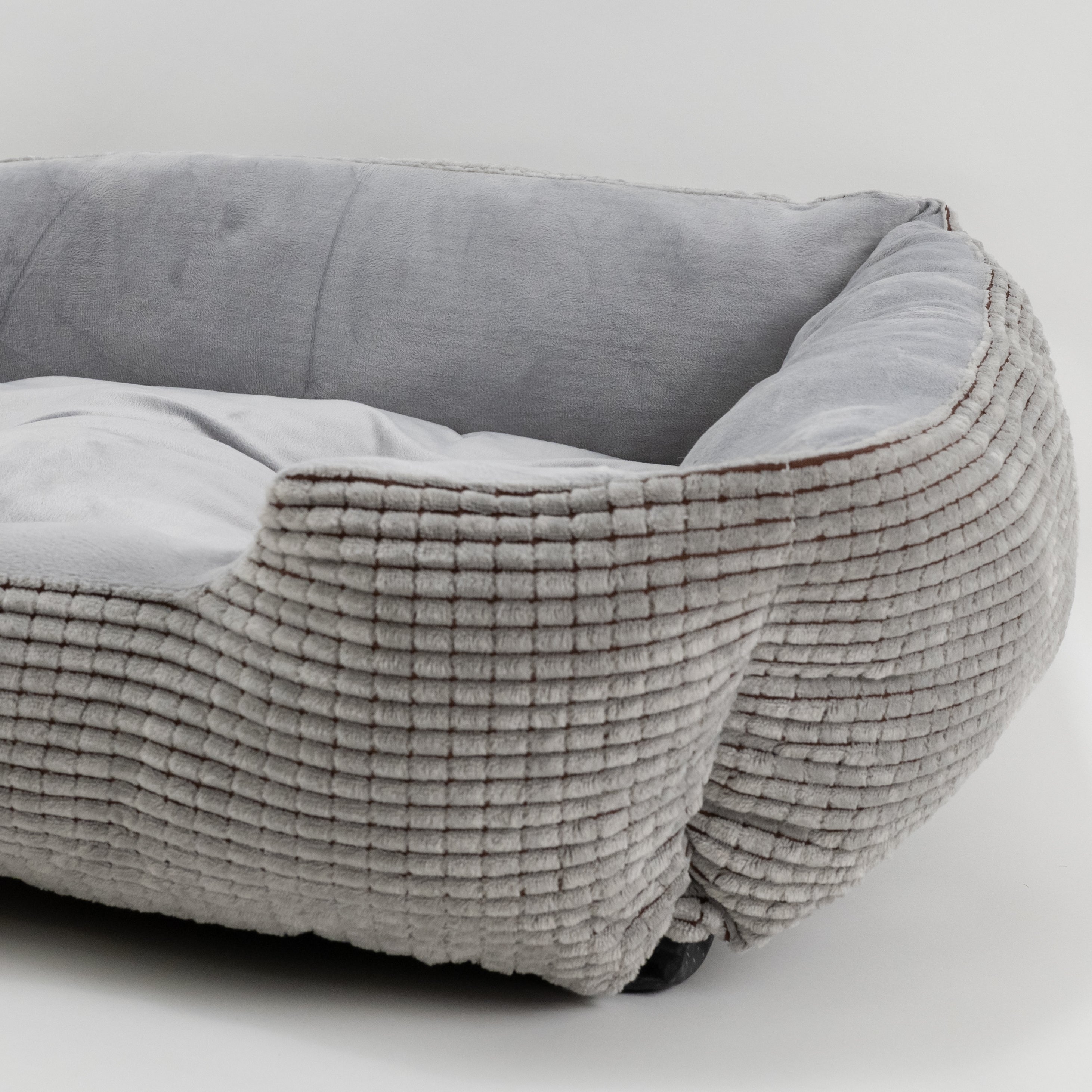 Cuccia Andy effetto velluto - Grigio ( 85x68x21 cm)